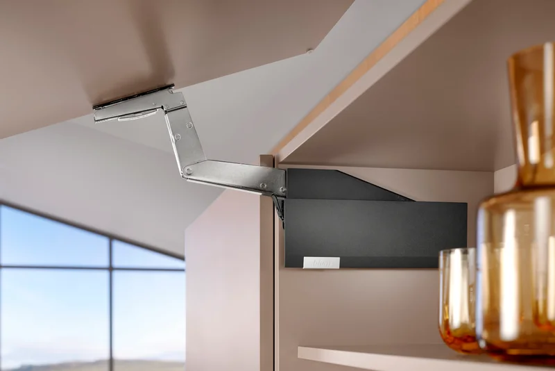 AVENTOS HS top